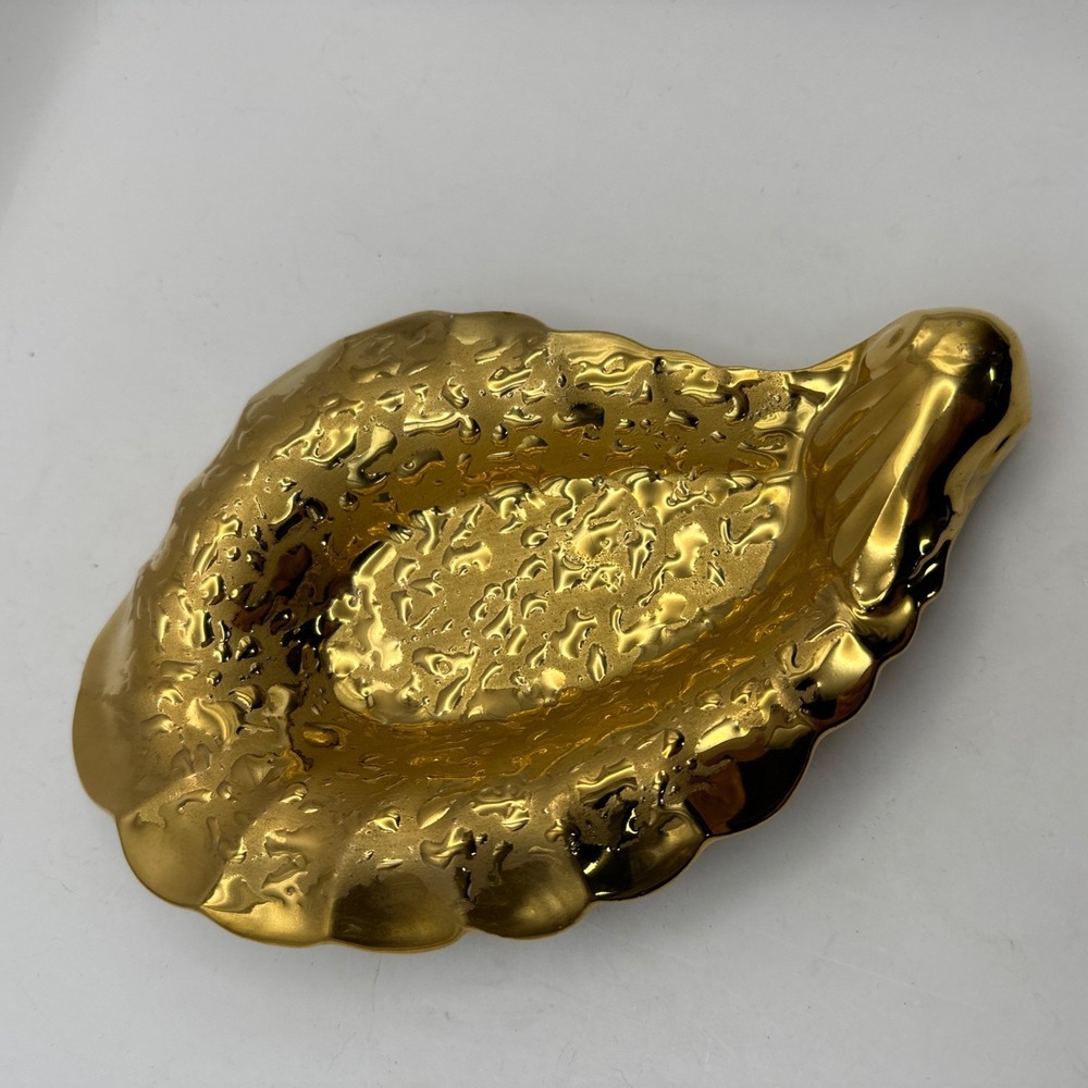 Bel-Terr Nut Dish 22K Weeping Gold Ceramic 8.5" Leaf Trinket Candy USA Vintage